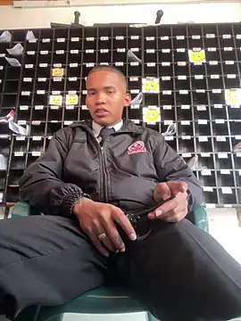 Danielalois online show from 02.16.26