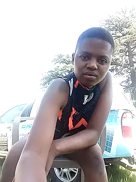 Snapshot of SexySlender_ chatting on 11.13.25 SexySlender online show from 11.13.25