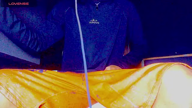 Snapshot of Anaconda_larga chatting on 02.01.26 Anaconda larga online show from 02.01.26