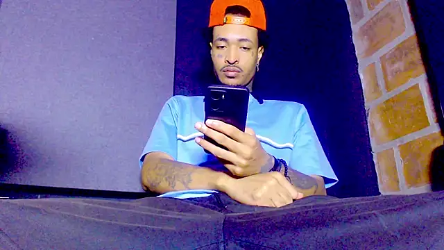 Snapshot of Anaconda_larga chatting on 02.19.26 Anaconda larga online show from 02.19.26