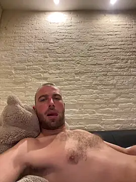 Rotteei1 online show from 11.02.25