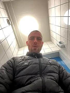 Rotteei1 online show from 11.03.25