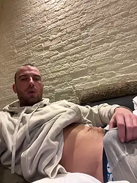 Rotteei1 online show from 12.16.25