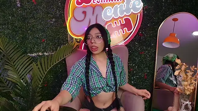 Snapshot of Sophia_Lagos chatting on 12.03.25 Sophia Lagos online show from 12.03.25