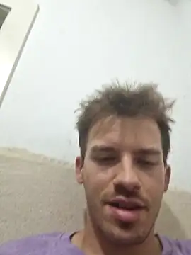 Snapshot of oraharoncohen chatting on 10.27.25 oraharoncohen online show from 10.27.25