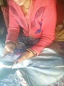 Snapshot of Hot_cauple_indian chatting on 11.20.25 Hot cauple indian online show from 11.20.25