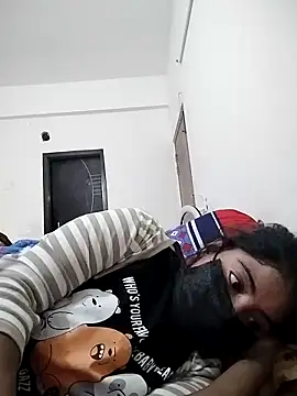 Hot Angle online show from 11.26.25