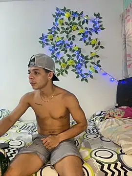 Snapshot of adan_jp chatting on 11.27.25 adan jp online show from 11.27.25