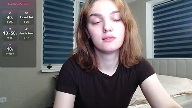 EmiliaRhodes online show from 10.29.25