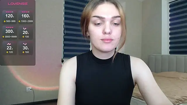 EmiliaRhodes online show from 11.26.25