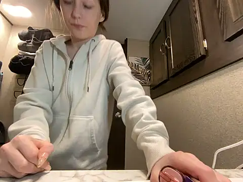 Thedeepwebcutie online show from 12.17.25