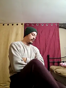 bbyxklaus online show from 10.30.25