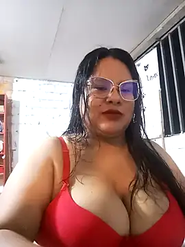 Snapshot of celeste122595 chatting on 11.24.25 celeste122595 online show from 11.24.25