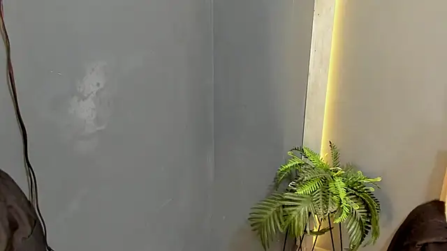 ArohomLester online show from 12.17.25