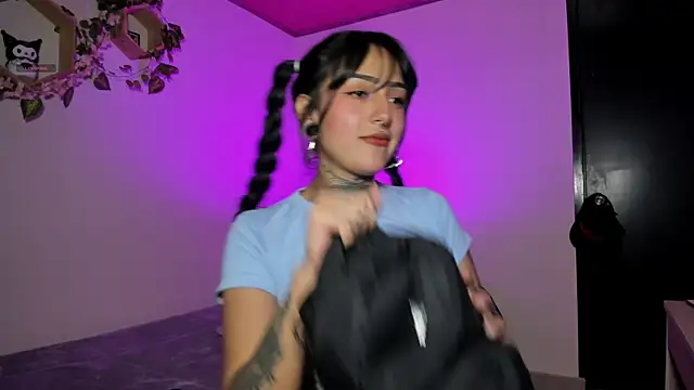 Snapshot of miku_st chatting on 01.13.26 miku st online show from 01.13.26