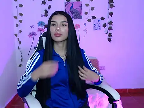 Snapshot of Babenik_666 chatting on 10.24.25 Babenik 666 online show from 10.24.25