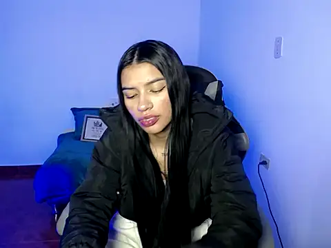 Snapshot of Babenik_666 chatting on 11.01.25 Babenik 666 online show from 11.01.25