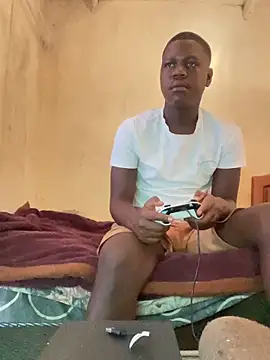 Snapshot of maloya267 chatting on 10.24.25 maloya267 online show from 10.24.25