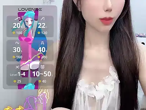 Snapshot of -Alicee- chatting on 06.15.26 -Alicee- online show from 06.15.26