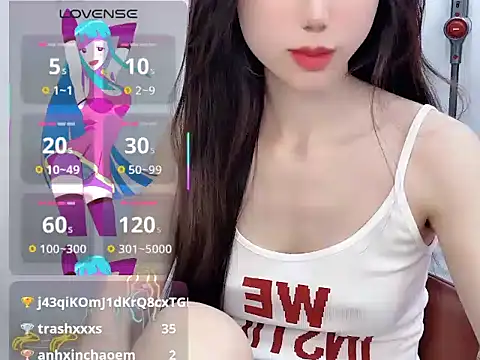 Snapshot of -Alicee- chatting on 06.18.26 -Alicee- online show from 06.18.26