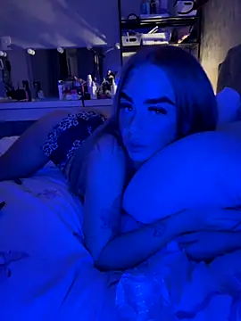 Ellieskyyee1 online show from 11.16.25