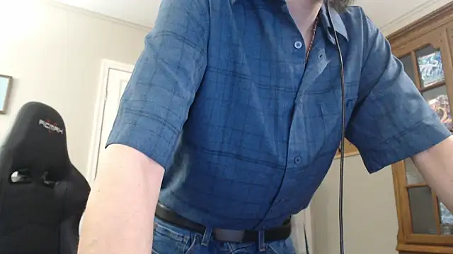 Snapshot of CasuallyCorrupt chatting on 11.20.25 CasuallyCorrupt online show from 11.20.25