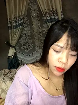 Snapshot of Duck_dona chatting on 11.15.25 Duck dona online show from 11.15.25