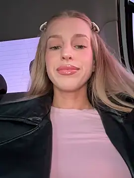 kira mia online show from 03.07.26