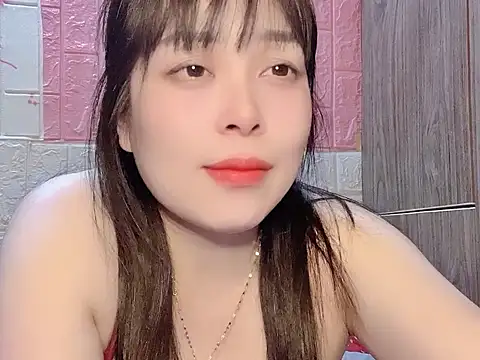 Butterfly kee online show from 12.22.25