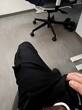 FacelesssLove online show from 03.28.26