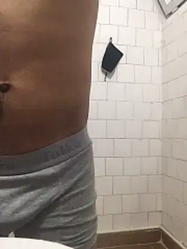 Snapshot of Axe-man_44 chatting on 11.04.25 Axe-man 44 online show from 11.04.25