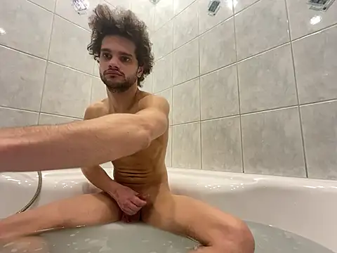 youngboyformommy24 online show from 04.04.26