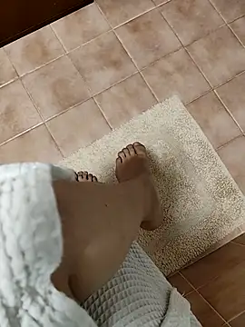 Snapshot of sexydeaChanel chatting on 11.07.25 sexydeaChanel online show from 11.07.25