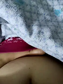 Snapshot of sexydeaChanel chatting on 04.15.26 sexydeaChanel online show from 04.15.26