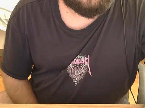 Snapshot of moneyman_11 chatting on 05.19.26 moneyman 11 online show from 05.19.26