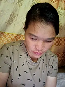 chipu06 online show from 10.27.25