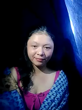 Snapshot of lisa-bae00 chatting on 11.03.25 lisa-bae00 online show from 11.03.25