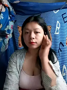 Snapshot of lisa-bae00 chatting on 02.06.26 lisa-bae00 online show from 02.06.26