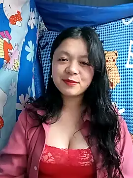 Snapshot of lisa-bae00 chatting on 02.11.26 lisa-bae00 online show from 02.11.26