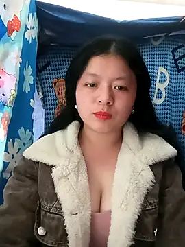 Snapshot of lisa-bae00 chatting on 02.20.26 lisa-bae00 online show from 02.20.26