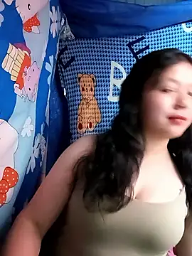 Snapshot of lisa-bae00 chatting on 02.23.26 lisa-bae00 online show from 02.23.26