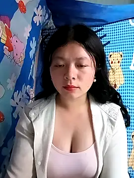 Snapshot of lisa-bae00 chatting on 02.26.26 lisa-bae00 online show from 02.26.26