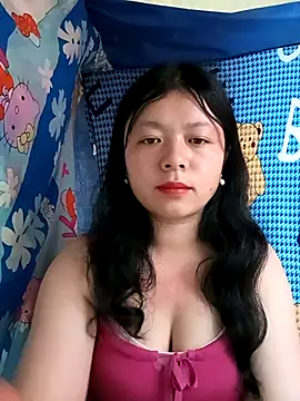 Snapshot of lisa-bae00 chatting on 02.28.26 lisa-bae00 online show from 02.28.26