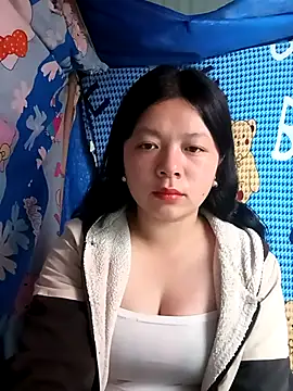 Snapshot of lisa-bae00 chatting on 03.08.26 lisa-bae00 online show from 03.08.26