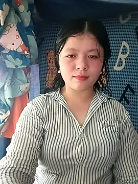 Snapshot of lisa-bae00 chatting on 03.27.26 lisa-bae00 online show from 03.27.26