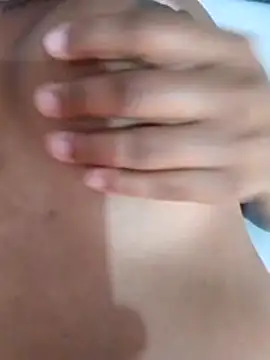 Snapshot of Jennyy31 chatting on 12.16.25 Jennyy31 online show from 12.16.25