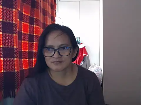 Snapshot of Kinkybela2025 chatting on 07.18.26 Kinkybela2025 online show from 07.18.26