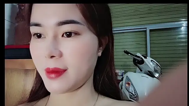 Family-Lovee online show from 02.21.26