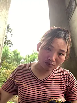 sowbibi online show from 10.22.25