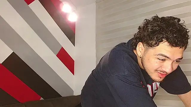 Zac Golden online show from 03.06.26